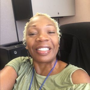 Meet your Posher, Aquilla